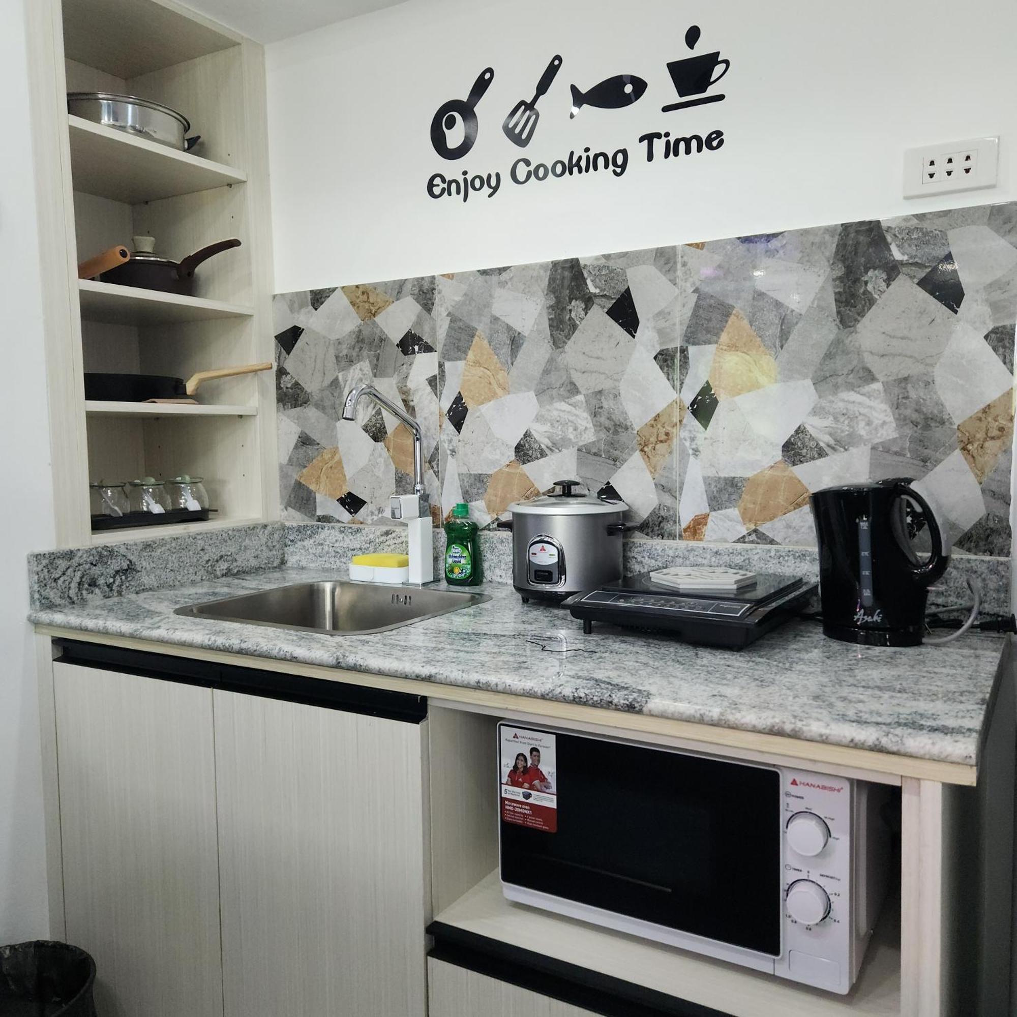 Condo Azur Suites B316 Near Airport, Netflix, Stylish, Cozy With Swimming Pool Lapu-Lapu City Kültér fotó